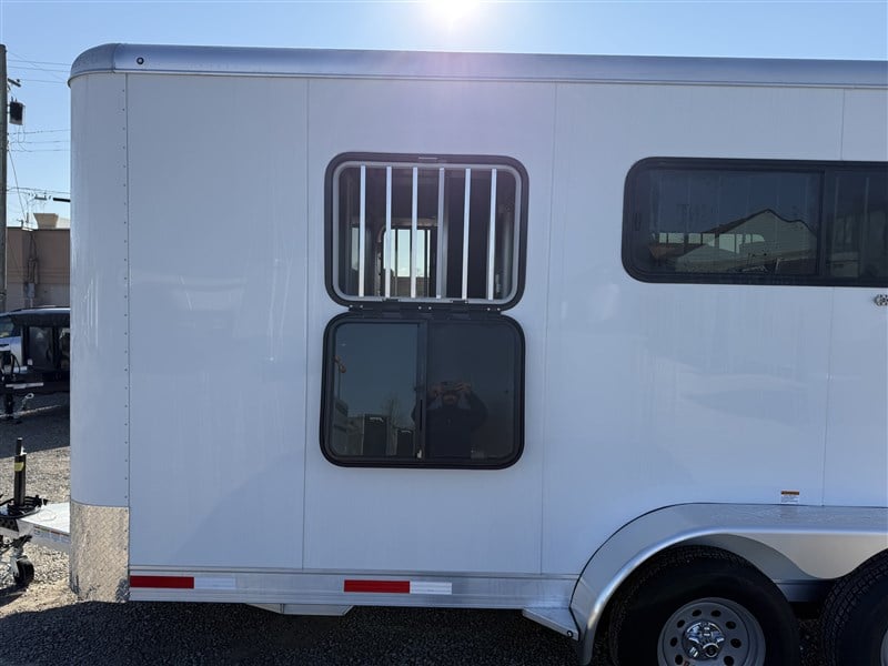 Trailer Photo 10