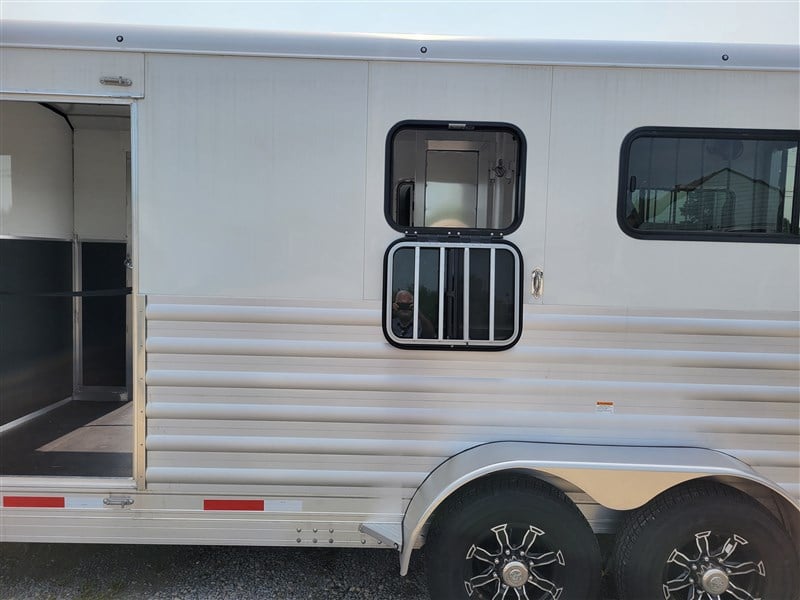 Trailer Photo 21