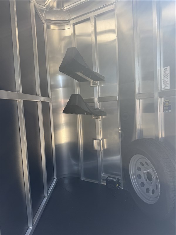 Trailer Photo 15