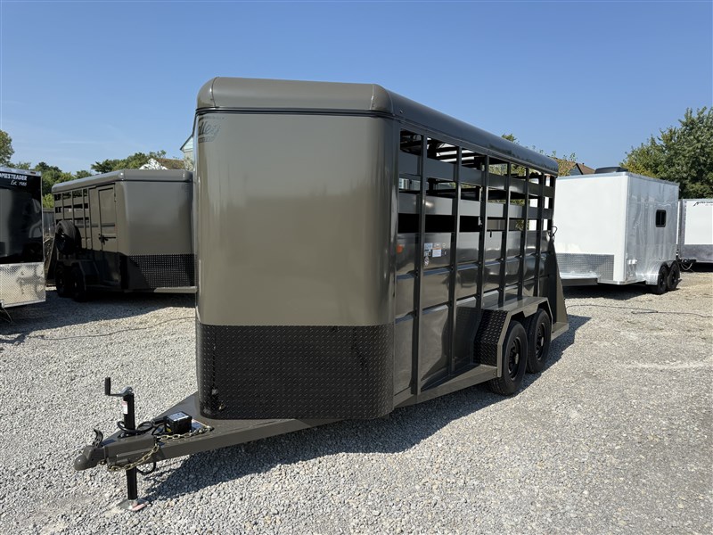 Trailer Photo 2