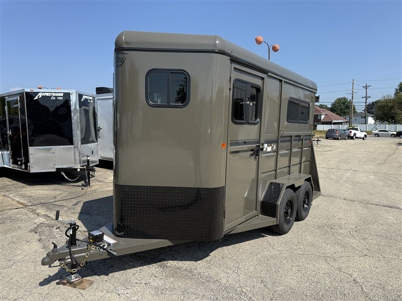 Trailer Photo 2
