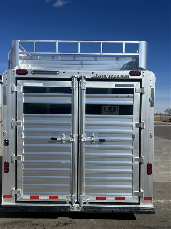 Trailer Photo 19
