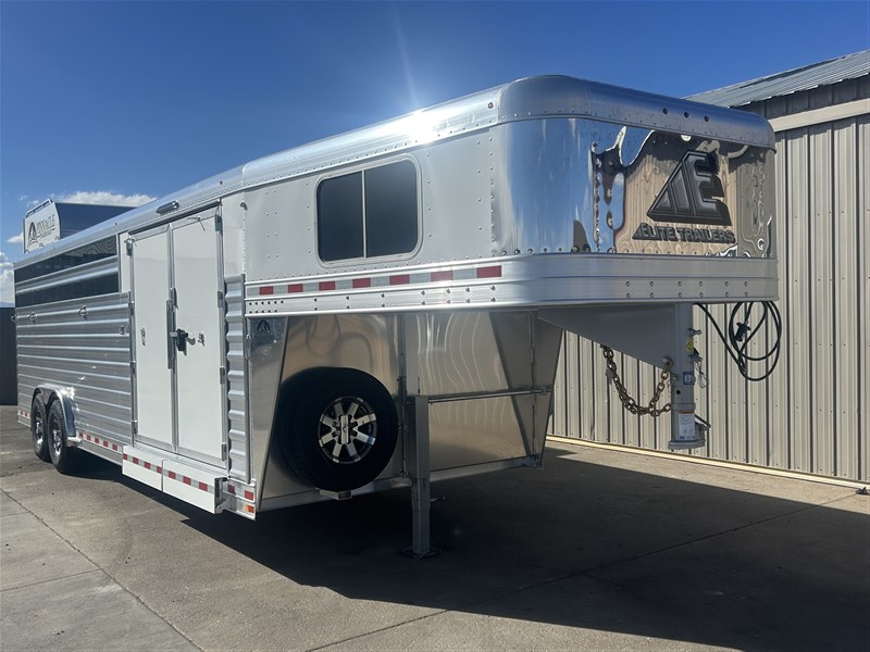 Trailer Photo 3