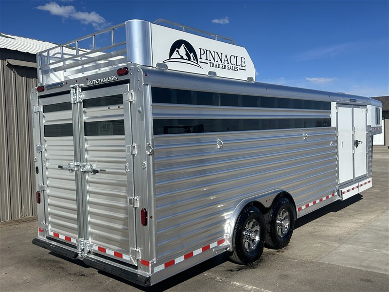 Trailer Photo 18
