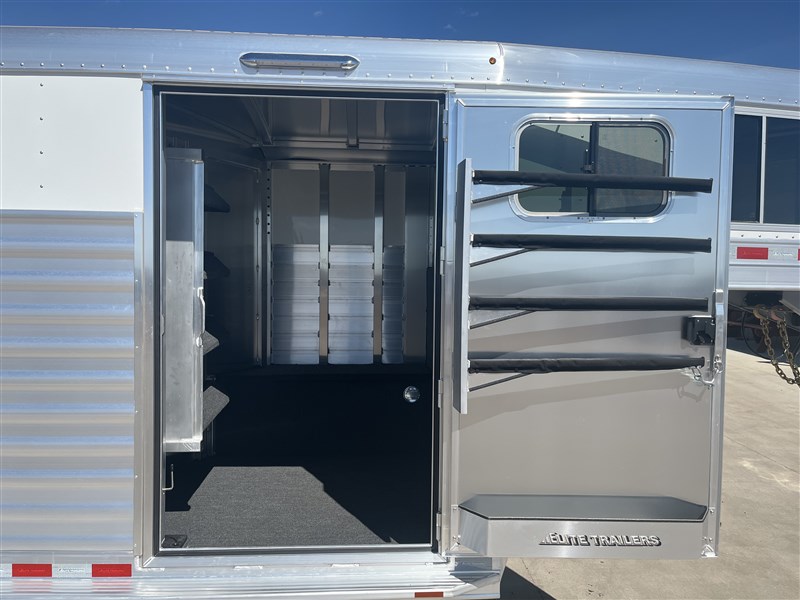 Trailer Photo 5