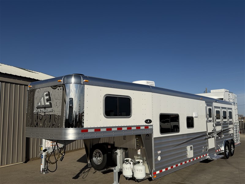 Trailer Photo 4