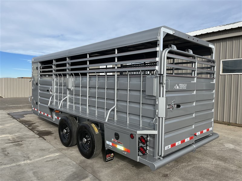 2026 GR 20’ stock combo w/dog boxes