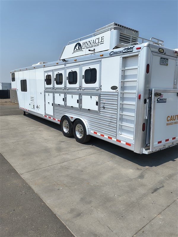Trailer Photo 3