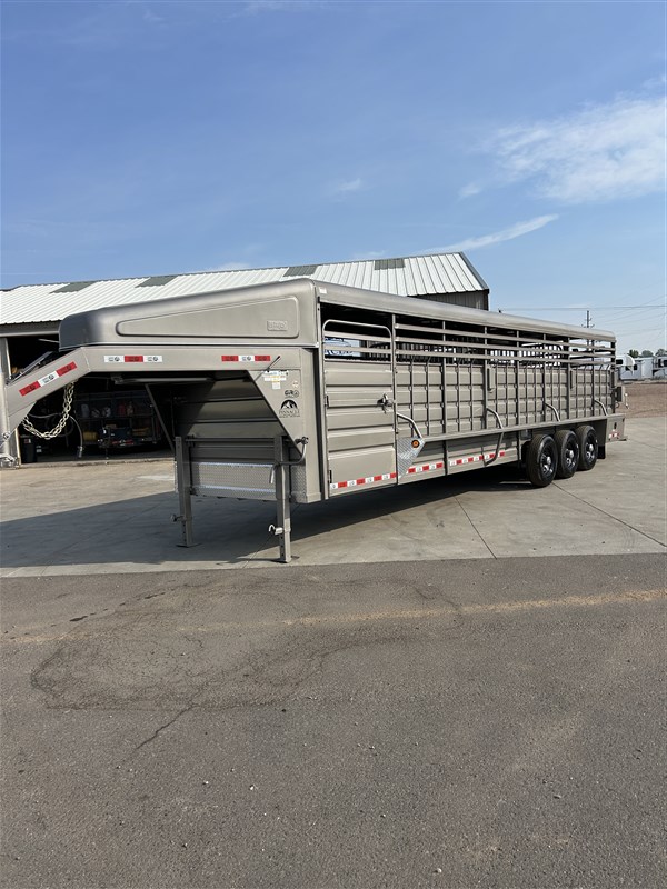 Trailer Photo 14