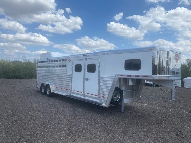 2022 Hart 26' Lariat Stock Trailer w/ Smart Tack