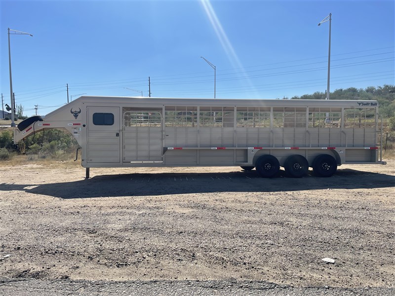 Trailer Photo 1