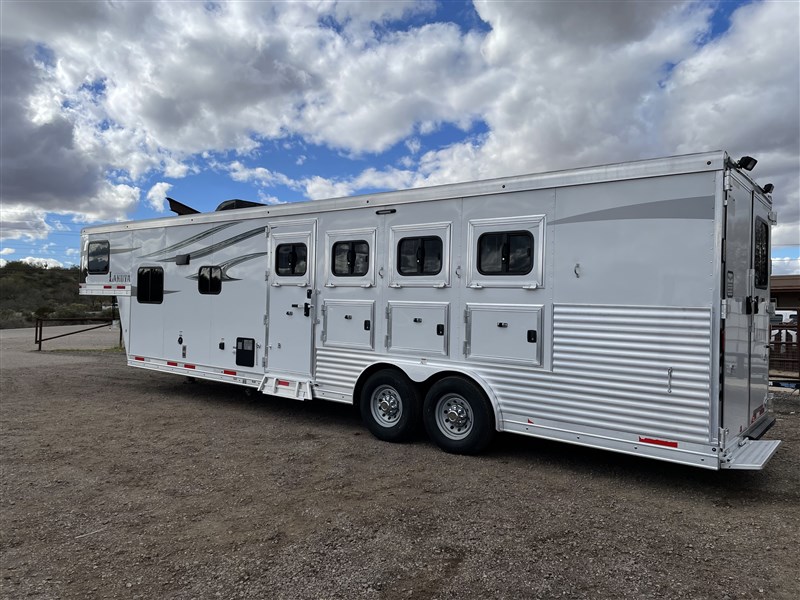 2019 Lakota C8411 w/ Dinette SALE PENDING