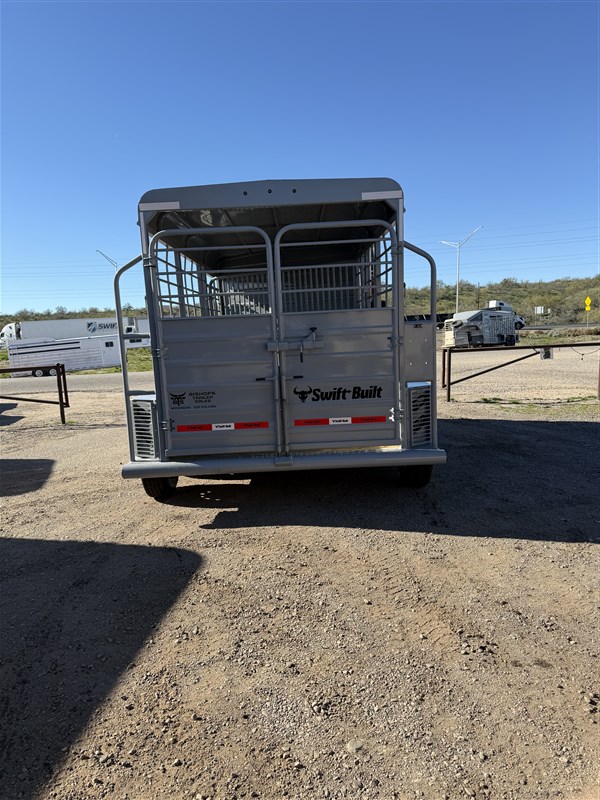 2026 Swift 16' stock bp w/tack