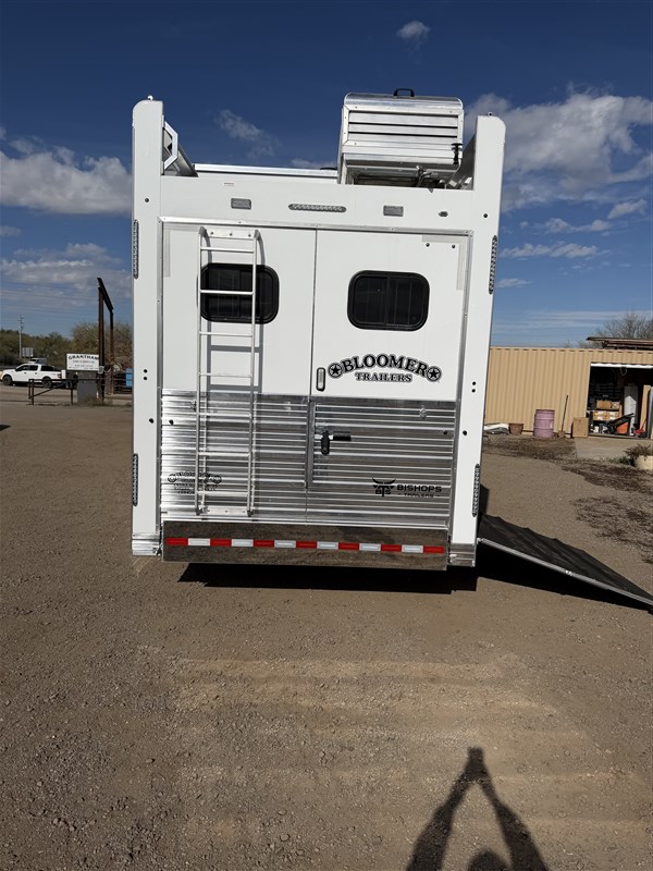 Trailer Photo 9