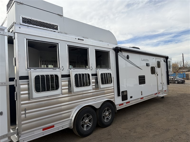 Trailer Image