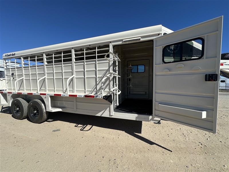 Trailer Photo 3