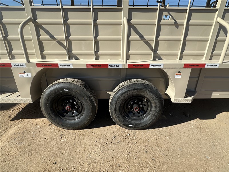 2026 Swift 24' stock w/ 8k axels and 14 ply tires