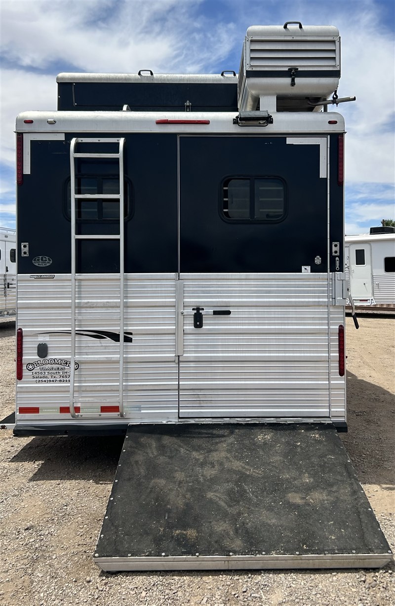 Trailer Photo 7