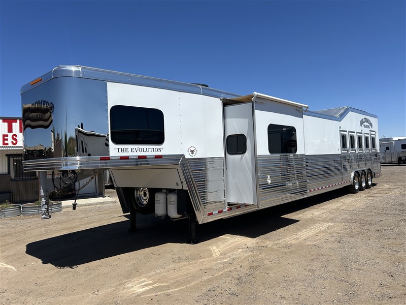 Trailer Photo 7