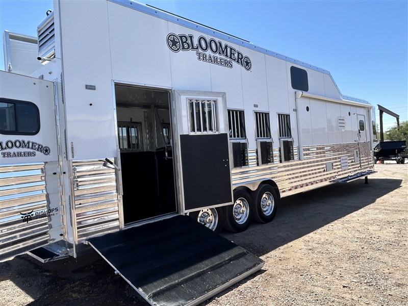 Trailer Photo 6