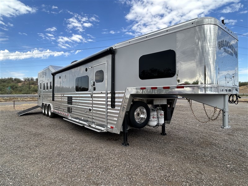 Trailer Photo 3