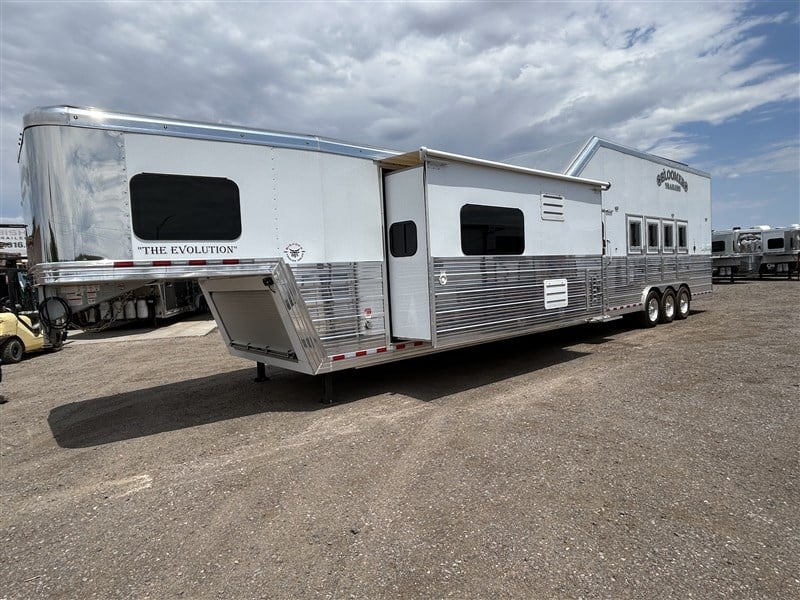 Trailer Photo 3