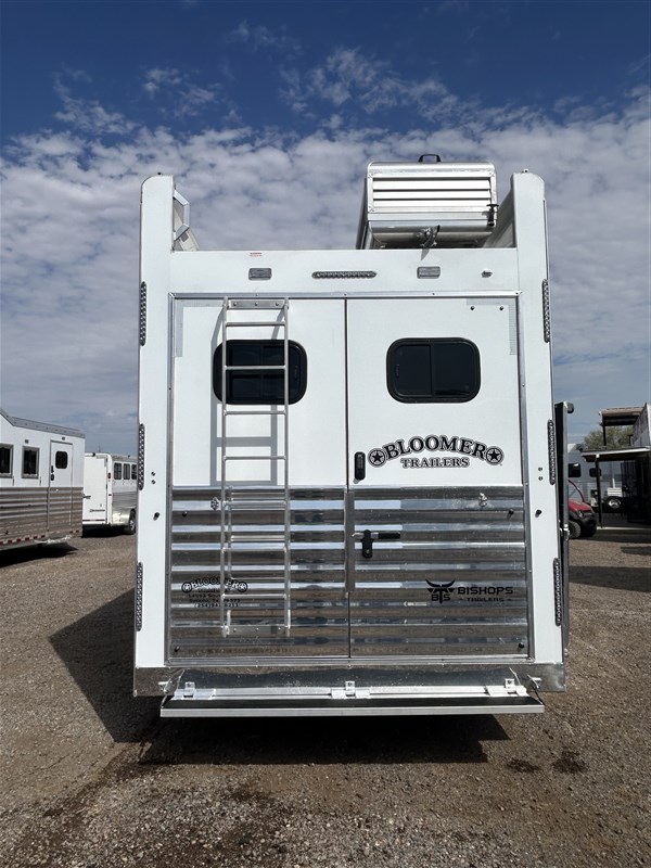 Trailer Photo 4