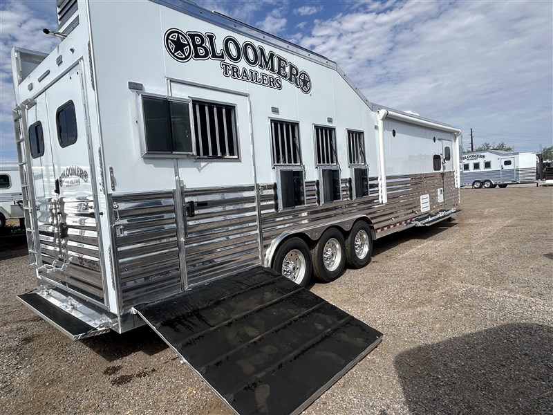 Trailer Photo 10
