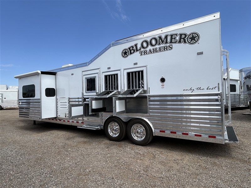 Trailer Photo 7