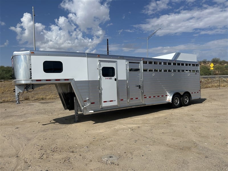 2027 Hart Lariat Stock w/ Smart Tack
