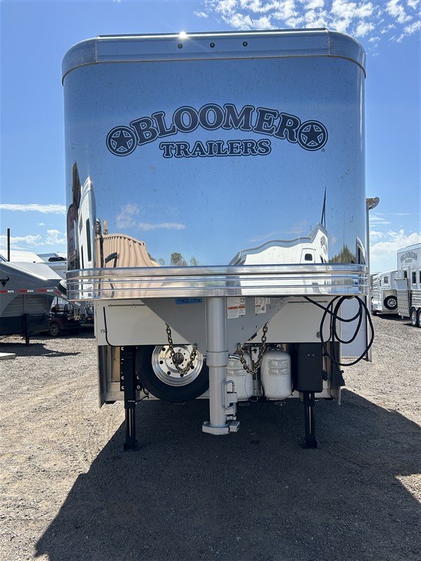 Trailer Photo 4