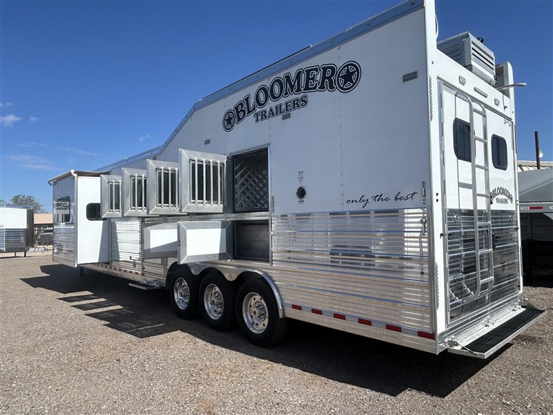 Trailer Photo 6