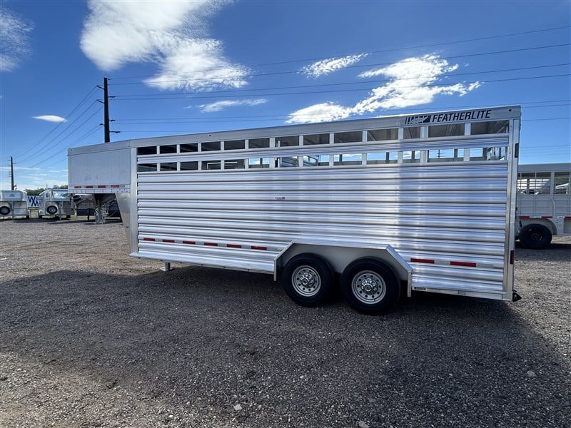 Trailer Photo 1