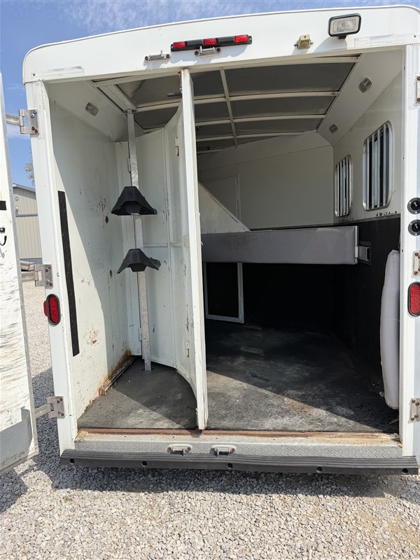 Trailer Photo 14