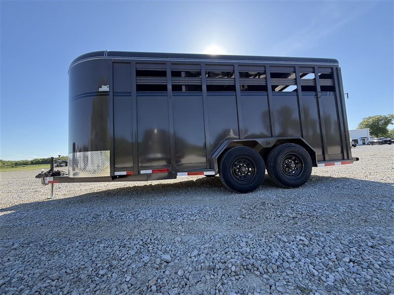 Trailer Photo 3