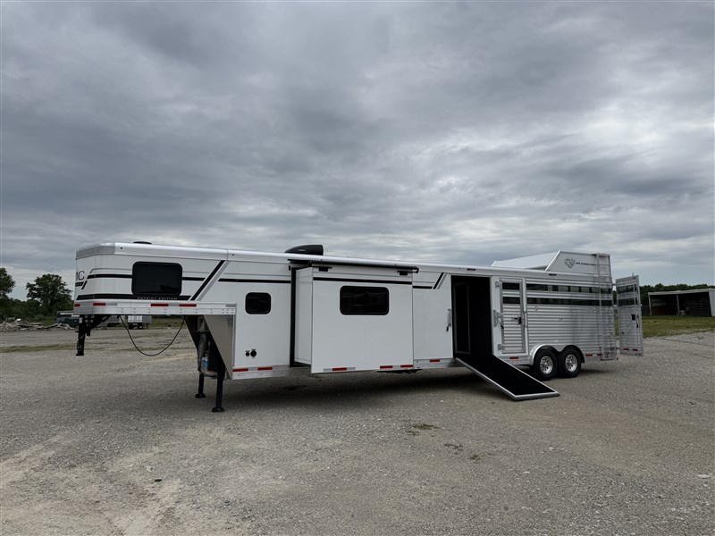 Trailer Photo 2