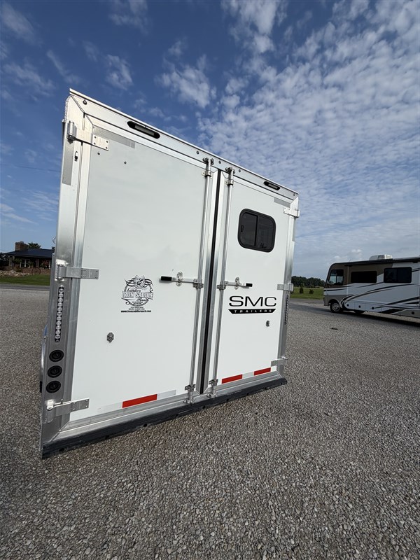Trailer Photo 16