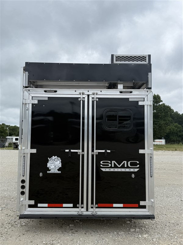 Trailer Photo 14