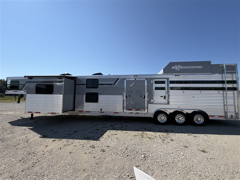 Trailer Photo 5