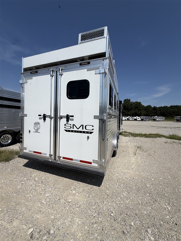 Trailer Photo 2