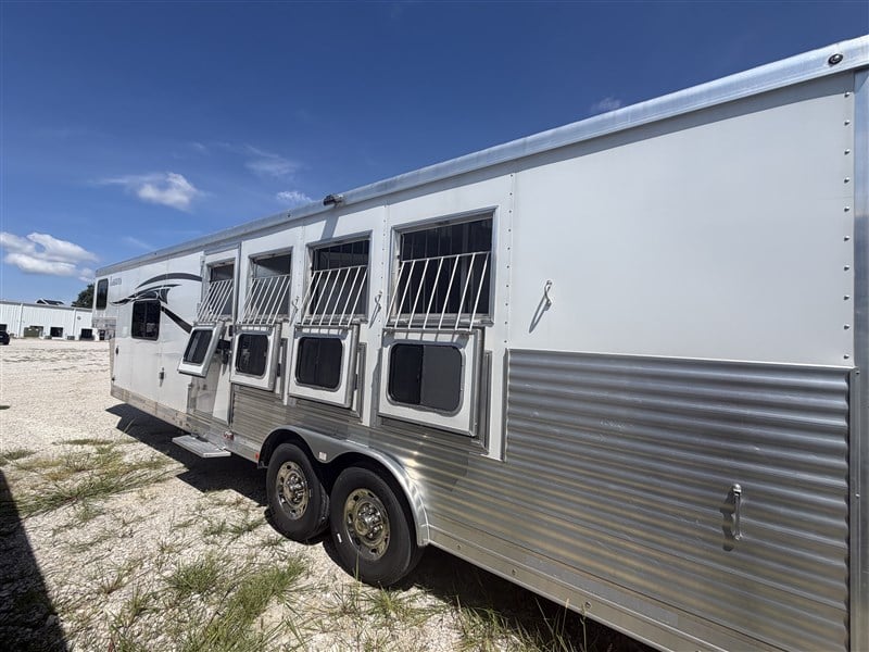 Trailer Photo 30
