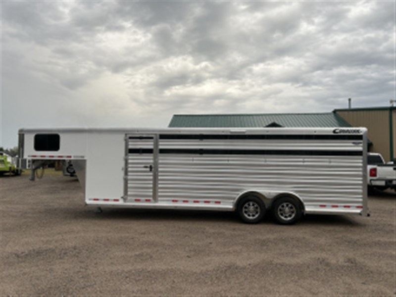 Trailer Photo 2