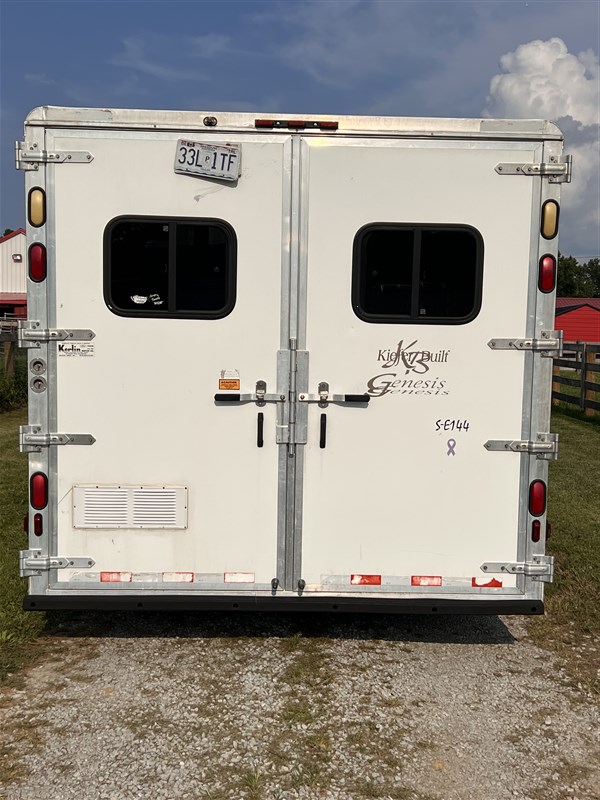 2001 Kiefer Built 14ft lq 4 horse