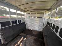 2007 Platinum Coach 24ft stock trailer