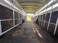 2007 Platinum Coach 24ft stock trailer