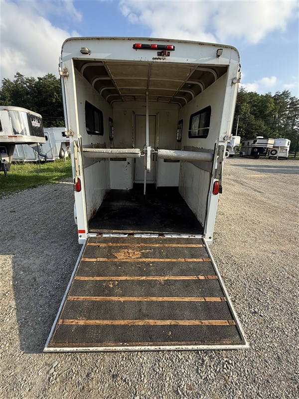 Trailer Photo 7