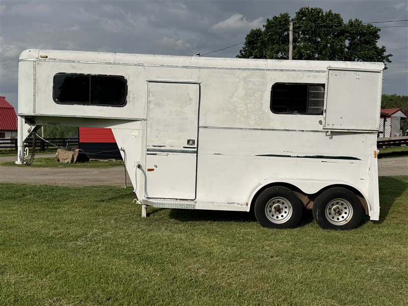 Trailer Photo 5