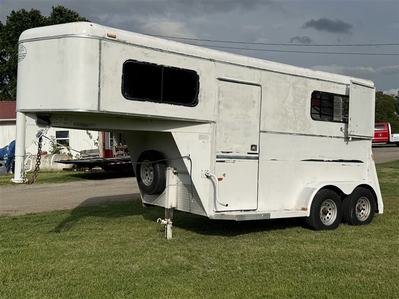 Trailer Photo 4