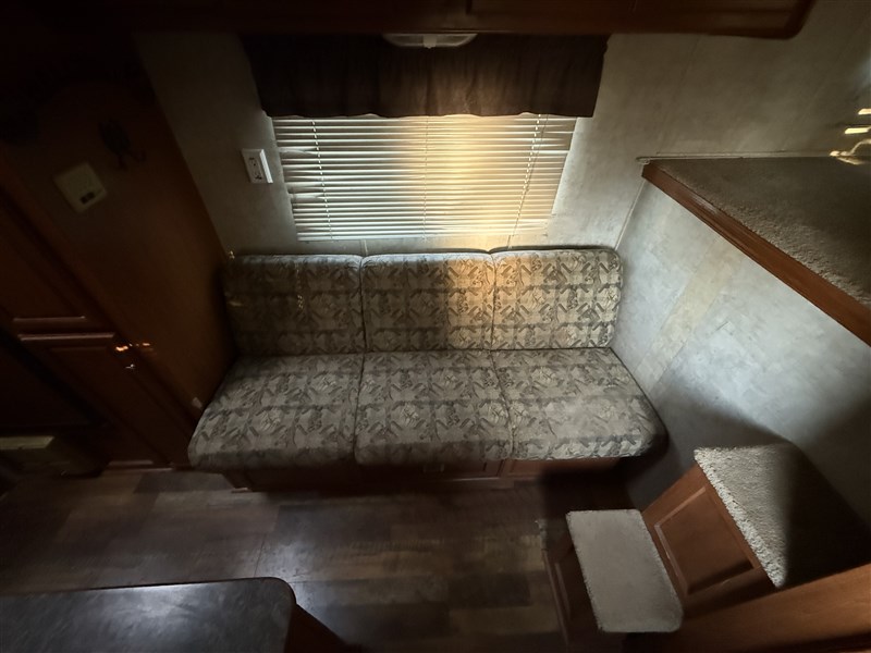 Trailer Photo 8