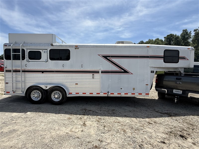 Trailer Photo 6